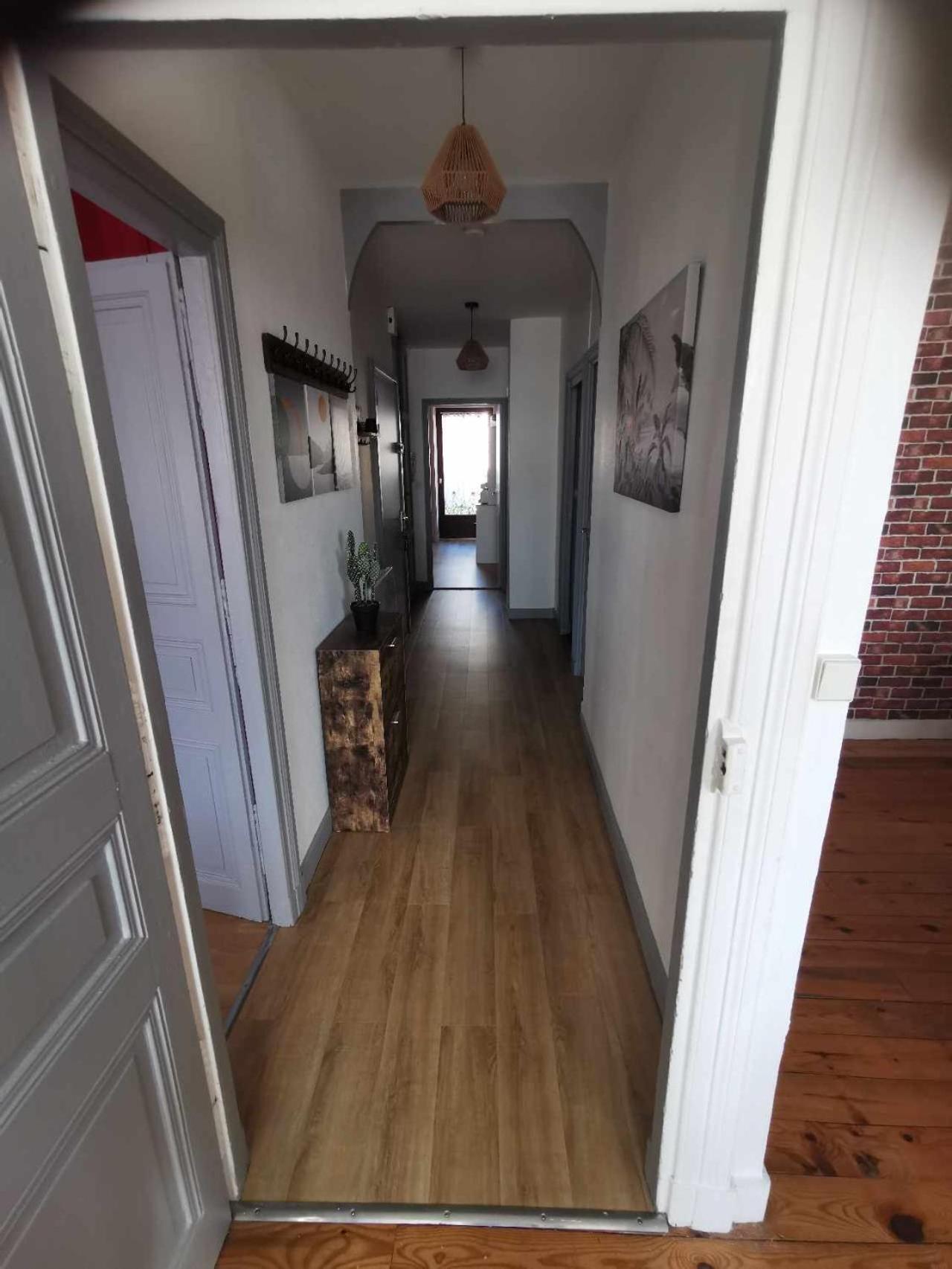 Bel Appartement De 1 A 7 Personnes Ambert Eksteriør billede